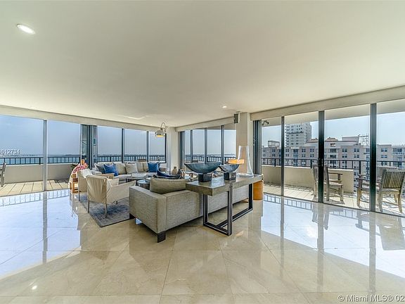 4th image of 520 Brickell Key Dr #03