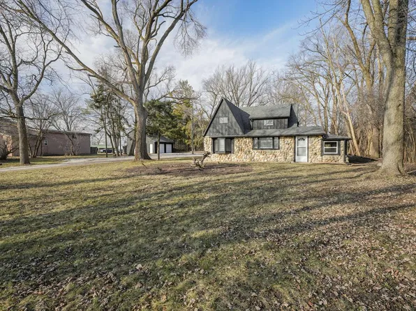 10018 Washington AVENUE, Mount Pleasant, WI 53177