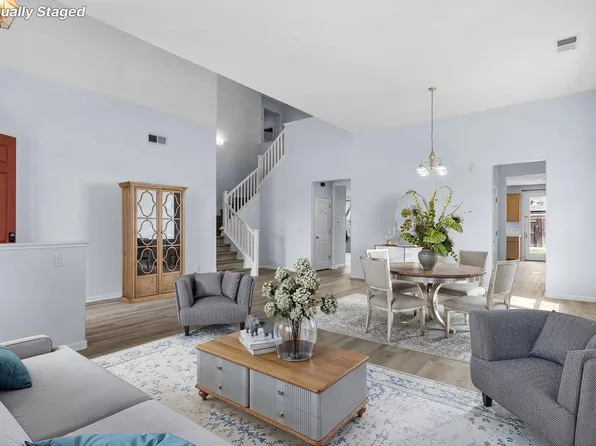 725 Oxalis Dr, Newman, CA 95360