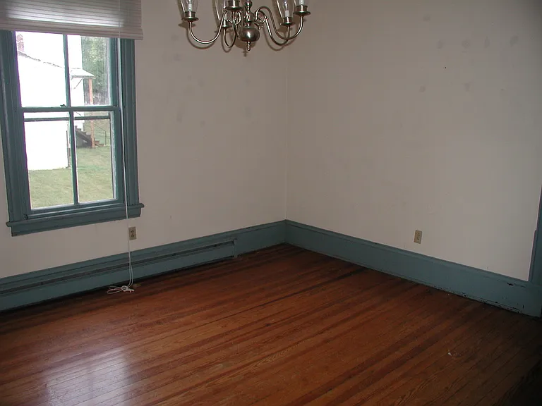 1105 Little High St — Photo 2