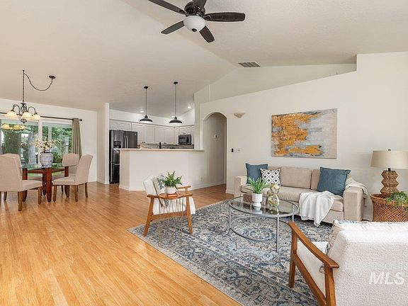 2nd image of 897 S Pelican Way