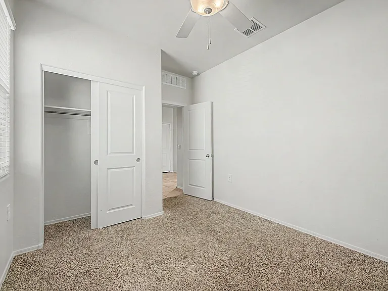 24542 W Raymond St — Photo 18