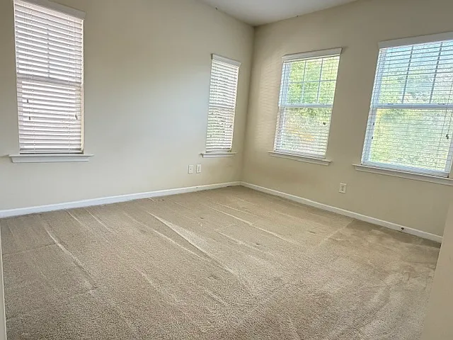 209 Legends Way — Photo 5