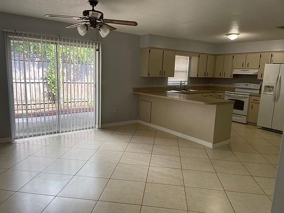 Dining room looking into the kitchen