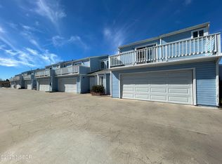 435 E Newlove Dr, Santa Maria, CA 93454