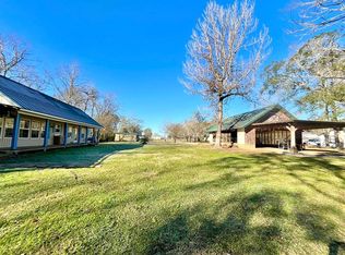 6231 Woodlawn Rd, Maurice, LA 70555