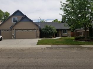 1795 W Tumble Creek Dr, Meridian, ID 83646