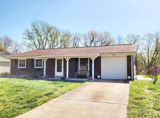 42 Concord Dr, Fairview Heights, IL 62208