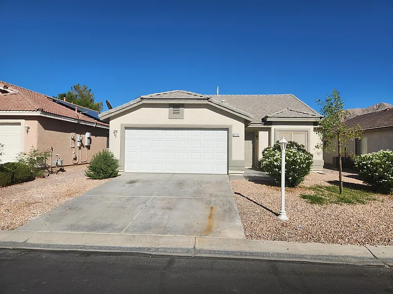 2732 Echo Springs St — Photo 4