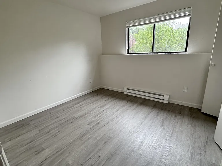 4501 Boardwalk Dr #J-J-91 — Photo 5