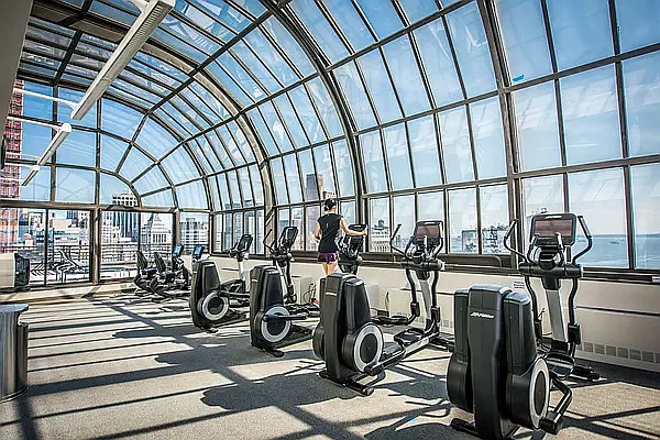 Rented by R New York | media 7