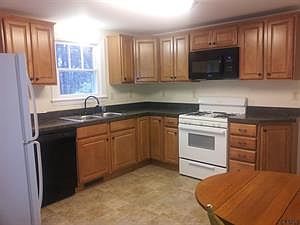 3rd image of 9 Ryan Ave