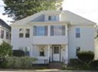 28 Fairfax St, Lowell, MA 01851
