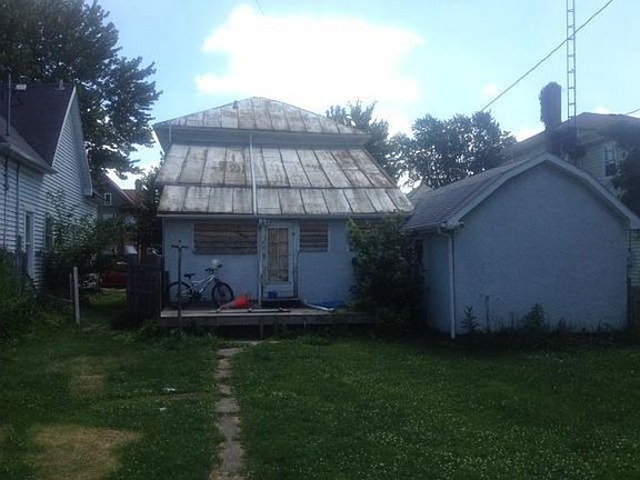 3rd image of 608 Washington Ave