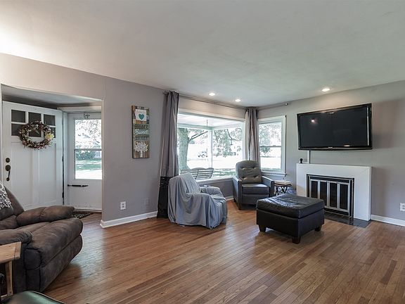 4th image of 59322 County Road 13