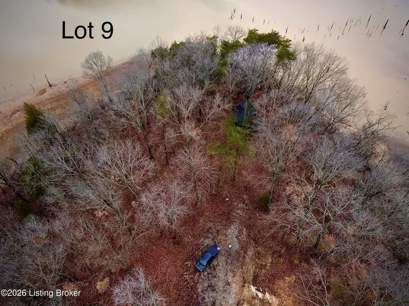 270 Barton Point Rd, Clarkson, KY 42726