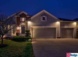 14768 Stone Ave, Omaha, NE 68116