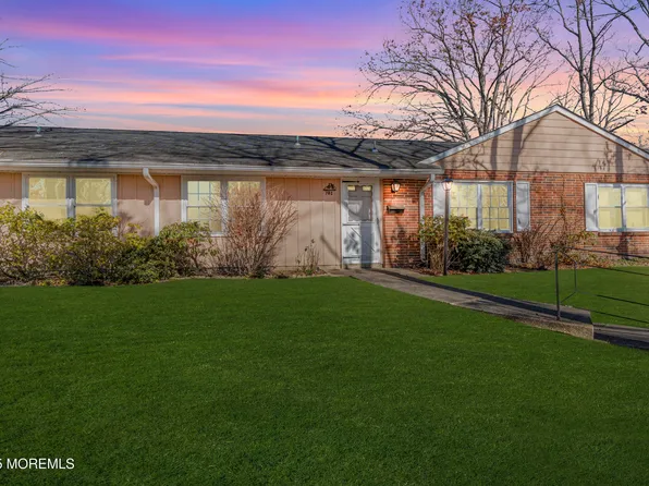 78C Dorchester Drive, Lakewood, NJ 08701