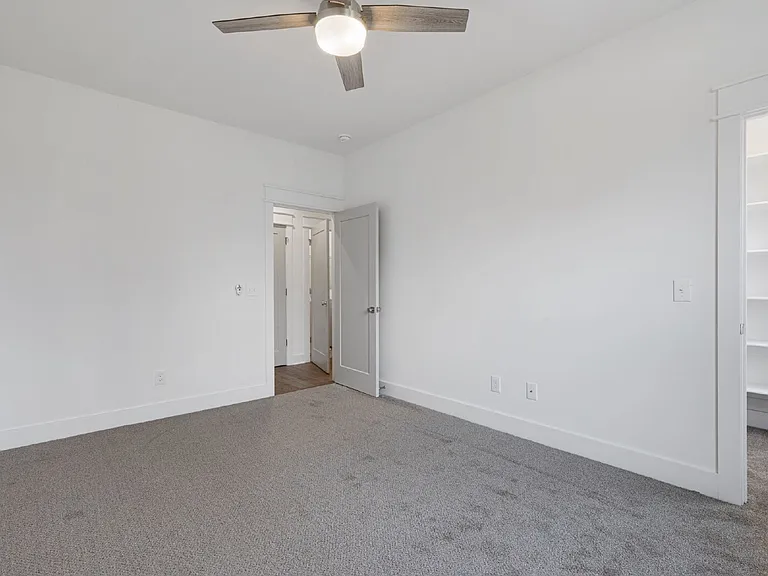 219 S Bilbro Ave — Photo 14