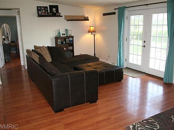4th image of 1774 Joni Ln