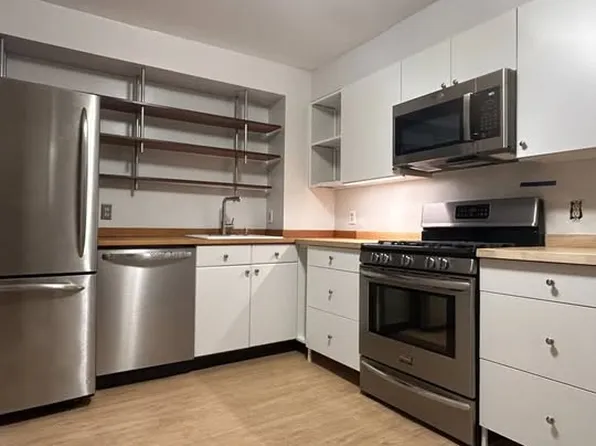 2226 Fleet St, Baltimore, MD 21231