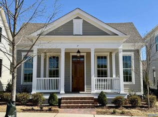 7 Angell St NW, Huntsville, AL 35806