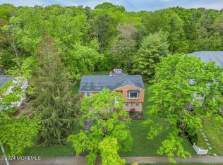 130 Daniel Dr, Lakewood, NJ 08701