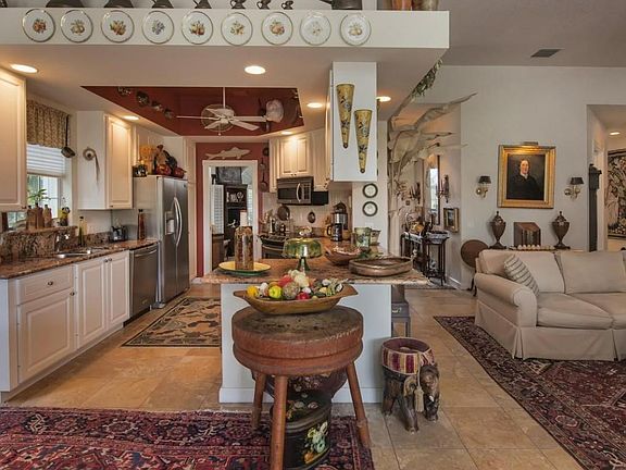 4th image of 5350 Corsica Pl
