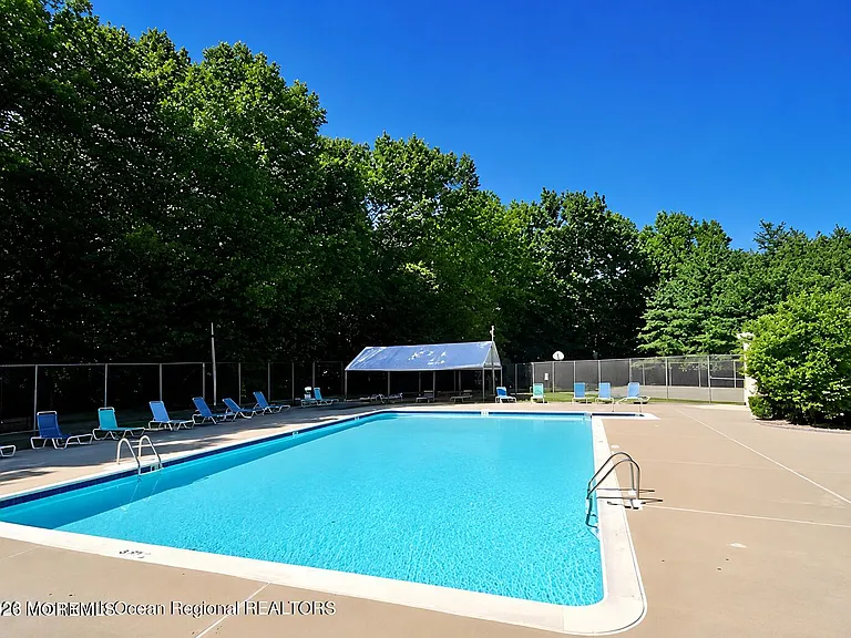 577 Windflower Ct — Photo 19
