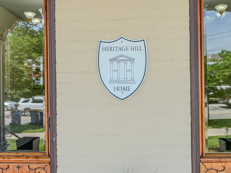 Lafayette Apartment Homes — Photo 11