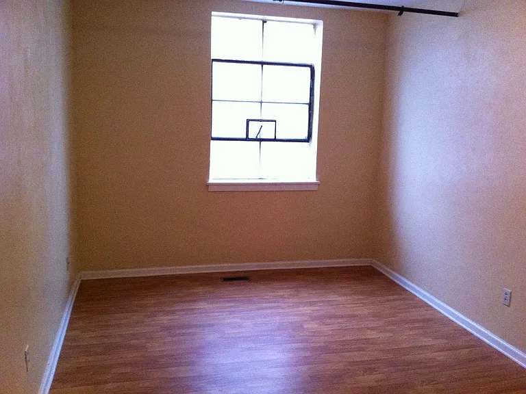 263 N Ocoee St #B — Photo 9
