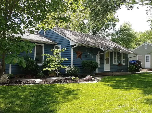 1730 SW Burnett Rd, Topeka, KS 66604