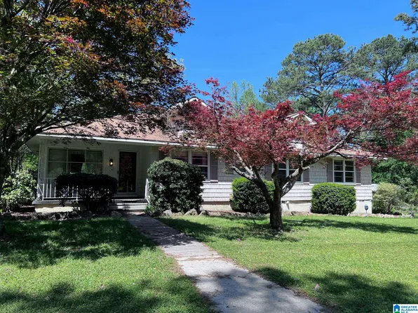 933 Crawford Rd, Mount Olive, AL 35117