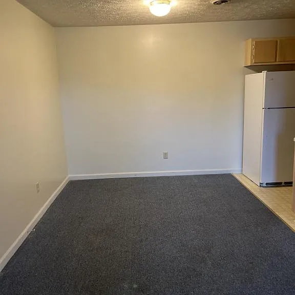 305 Farside Dr #9 — Photo 5