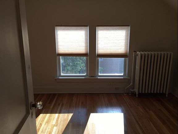 Third-floor office or bedroom