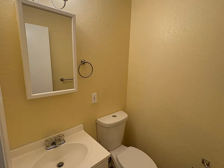 407 Loma Linda Dr — Photo 10