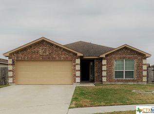 117 Blue Rock Ct, Victoria, TX 77904
