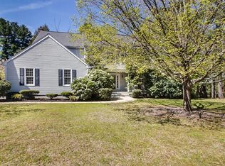 4 Nye Rd, Medfield, MA 02052