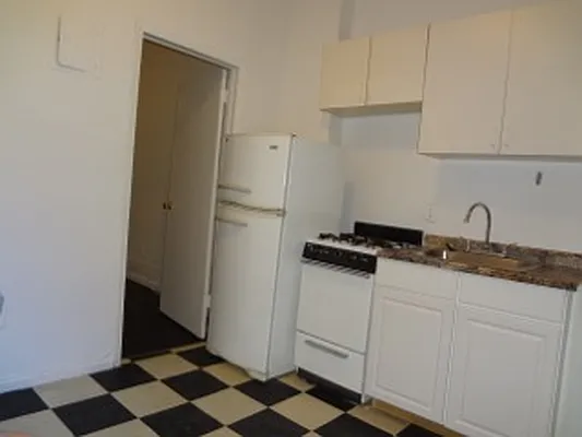 Rented by City Heights Realty | media 27