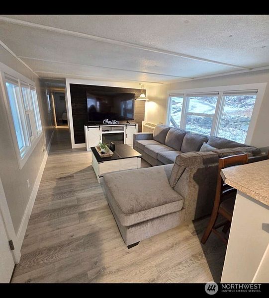 2nd image of 12245 S Lakeshore Road #44