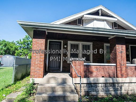 2nd image of 638 N Oxford St