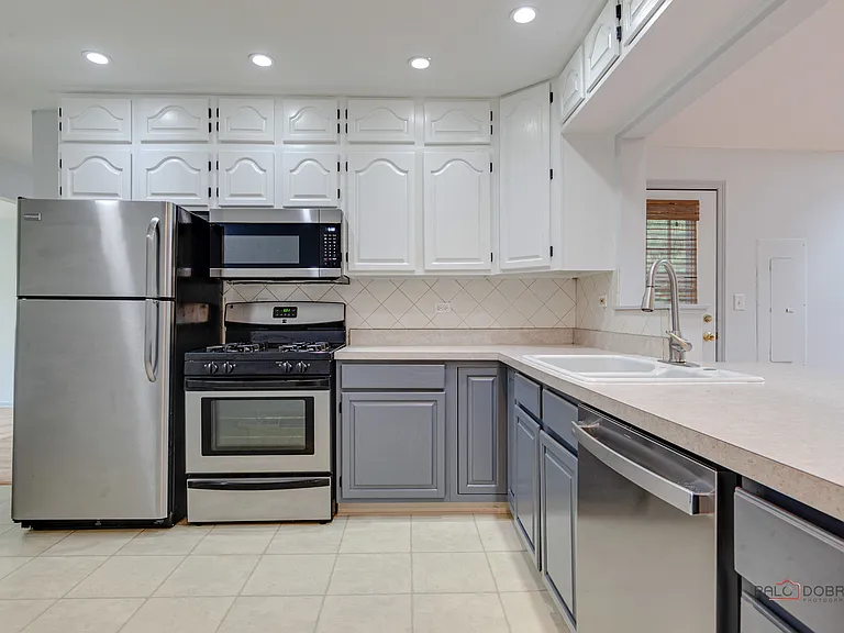 2508 Highland Dr — Photo 14