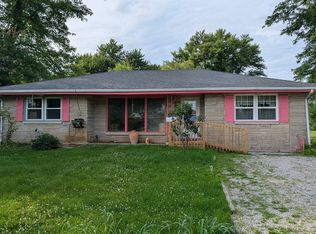12280 E 25th St, Columbus, IN 47203