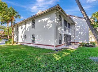 137 Cypress Point Dr, Palm Beach Gardens, FL 33418