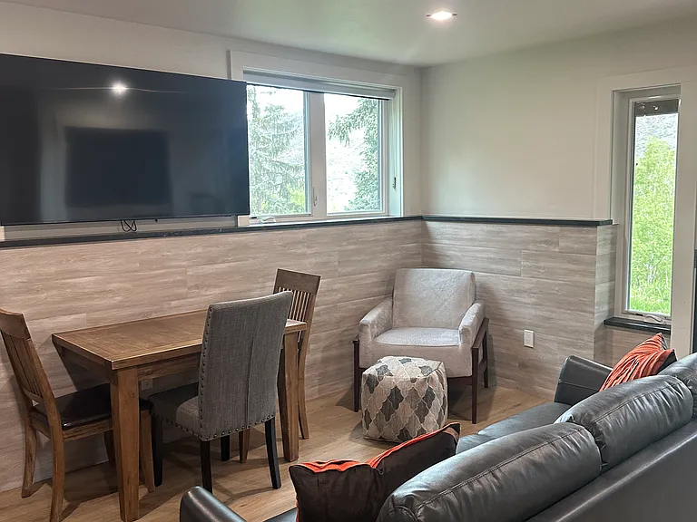 237 Daisy Ln #A — Photo 1