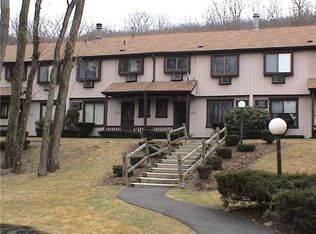 605 Mountain Laurel Dr, Monroe, NY 10950