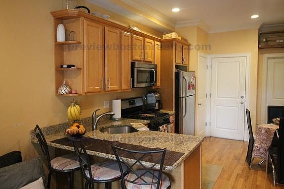 4th image of 27 Lothrop St #Pp2