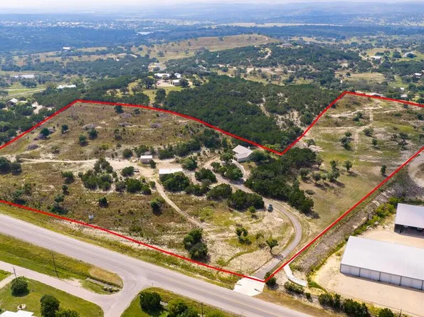 3023 Medina Hwy, Kerrville, TX 78028