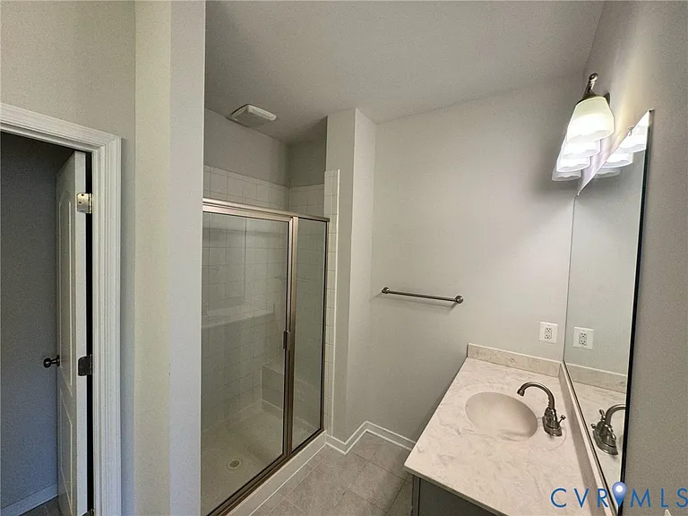 5924 Whitehurst Ln #B — Photo 10