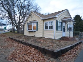 224 Mill St, Agawam, MA 01001